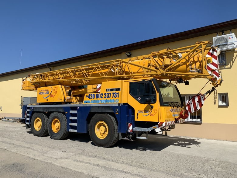 Liebherr LTM 1055-3.1